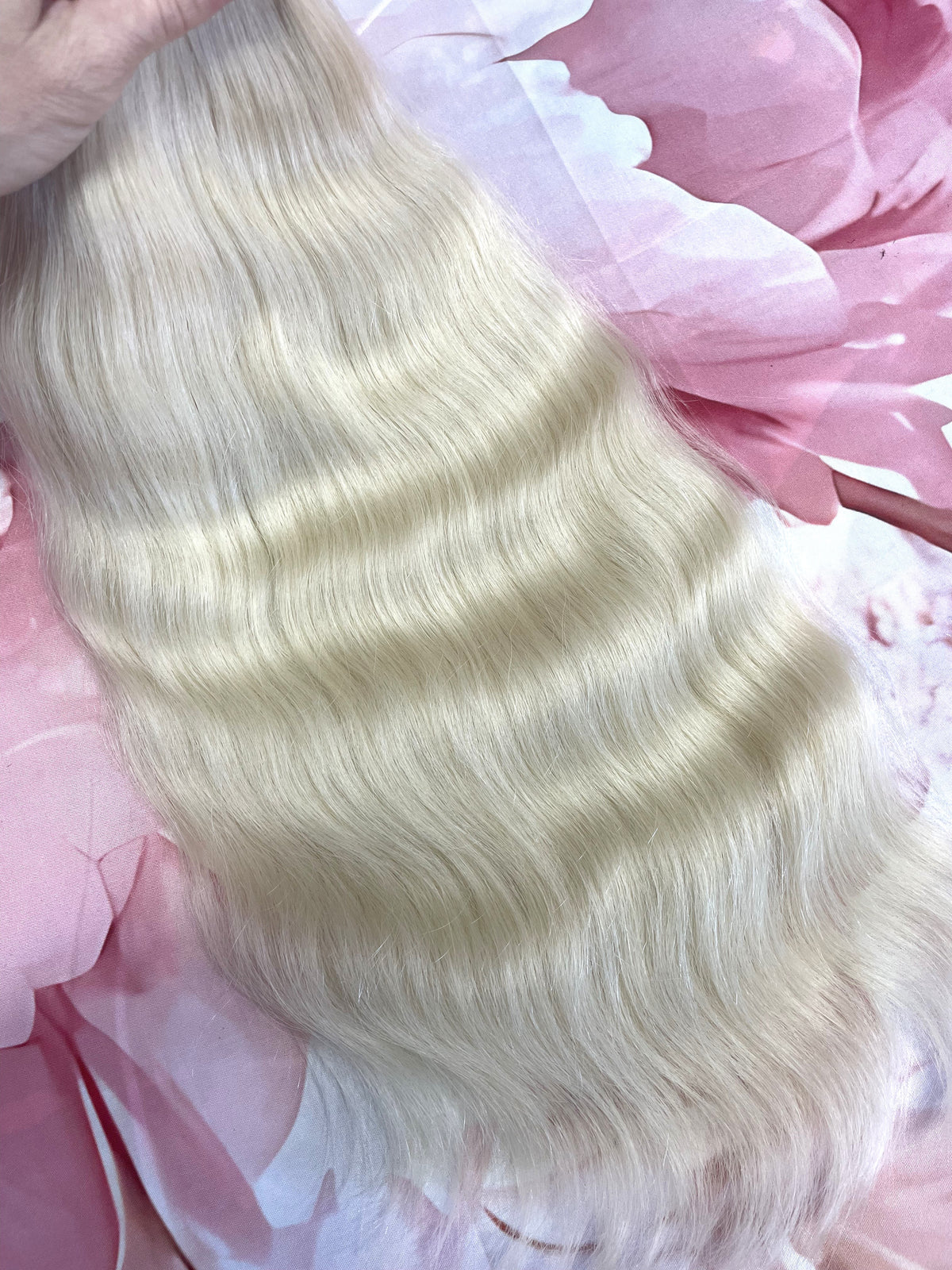 Elena 18"|130 grams Micro Keratin Bonds