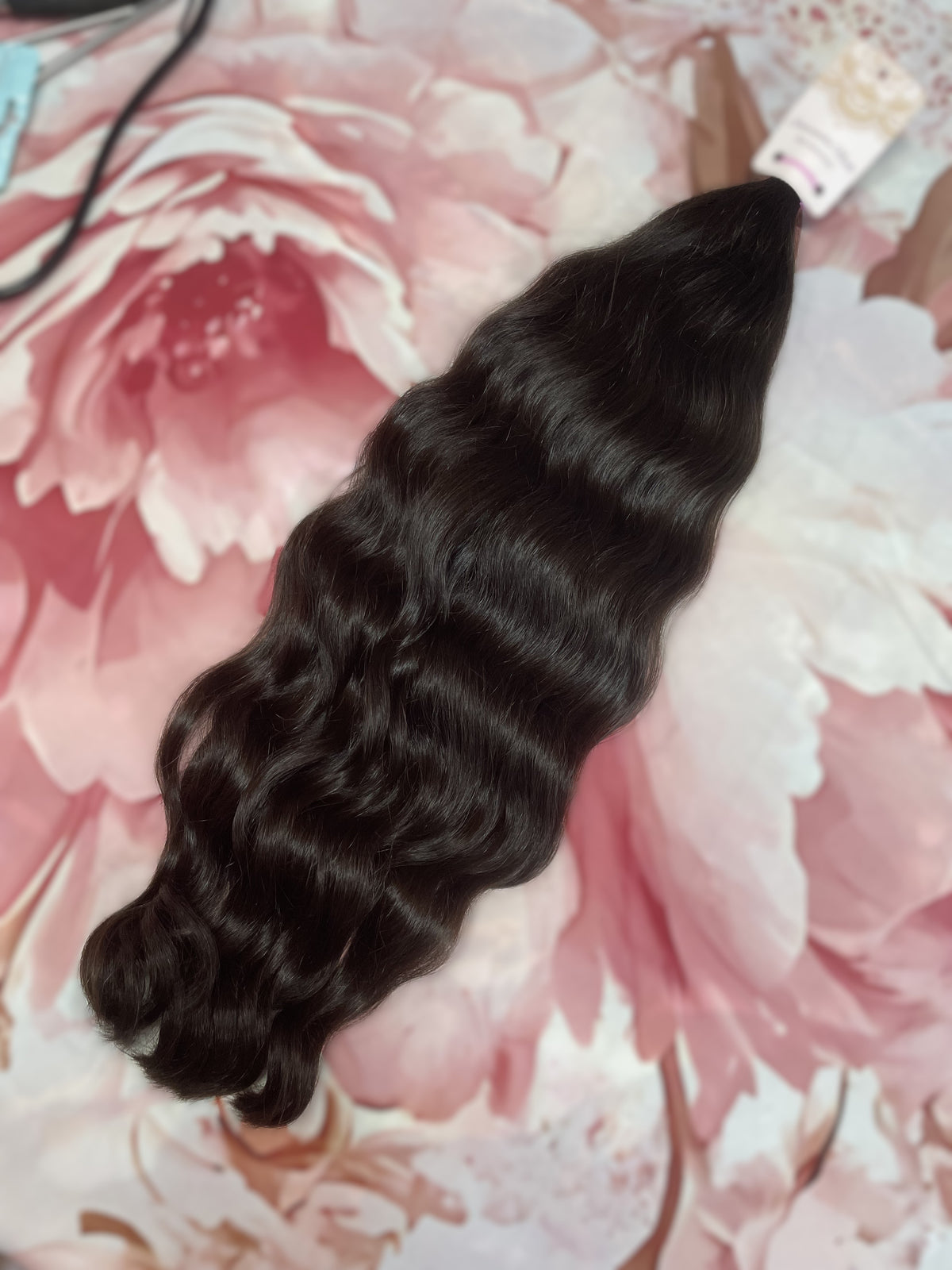 Alexis 25”|156 grams Micro Keratin Bonds