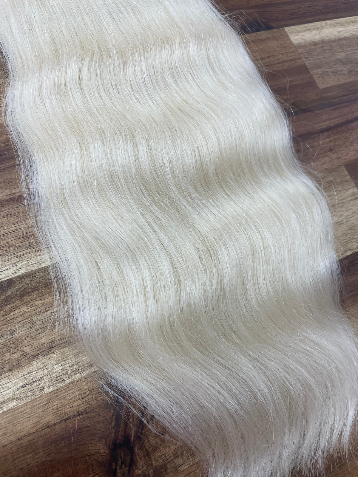 Elena 18"|130 grams Micro Keratin Bonds