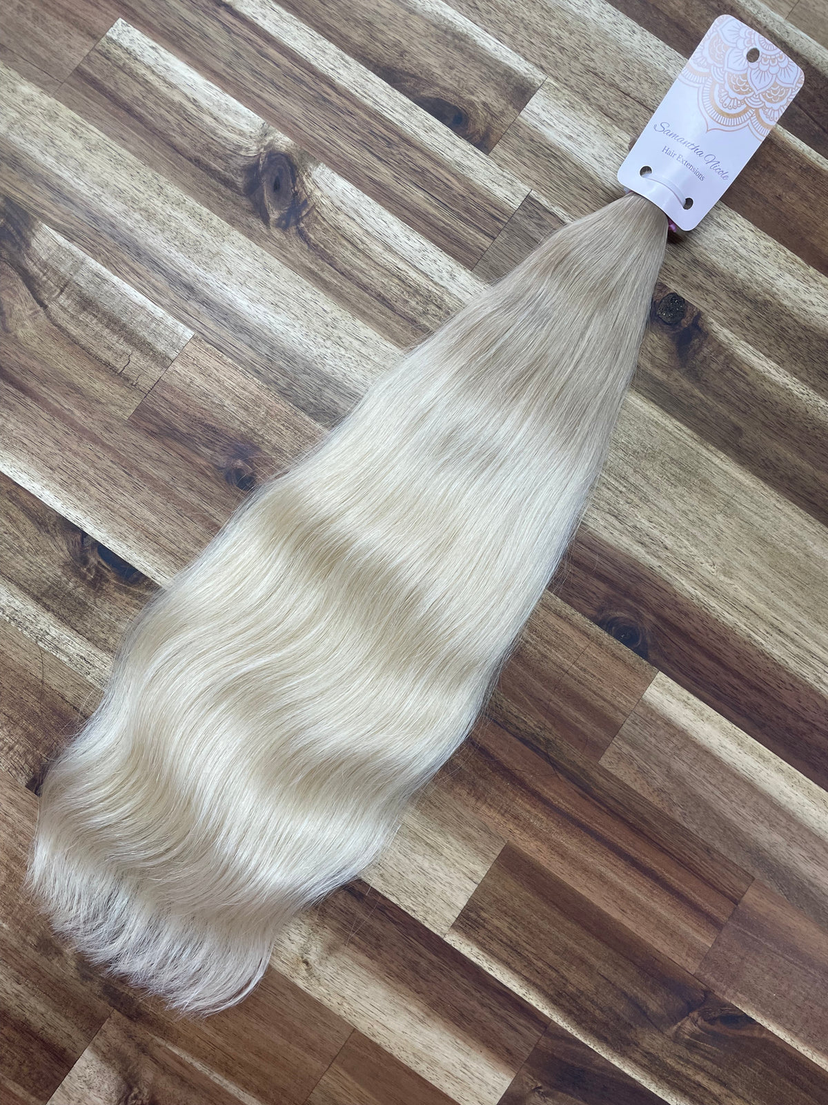 Estelle 19"|139 grams Micro Keratin Bonds