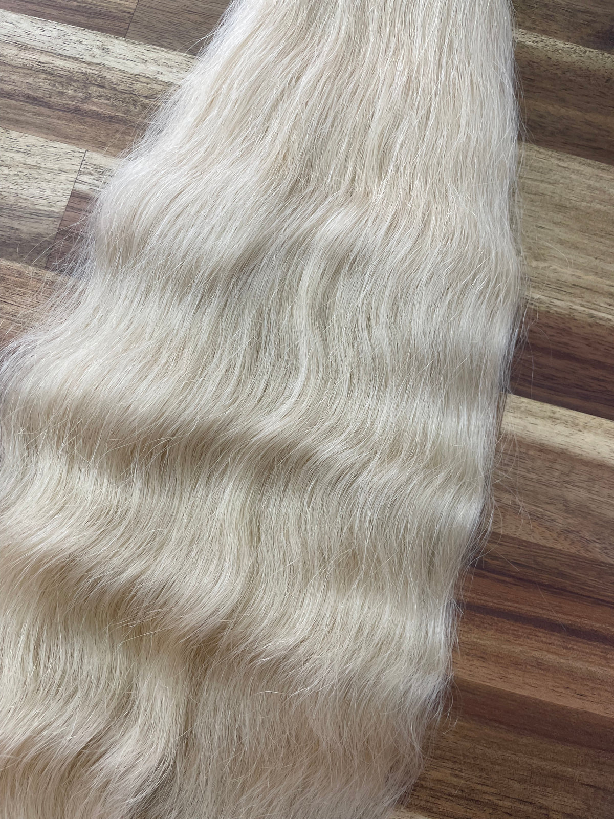 Emilia 21"|126 grams Invisible Weft