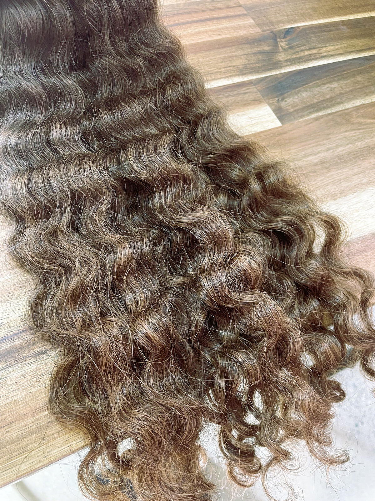 Constance 22"|90 grams Micro Keratin Bonds