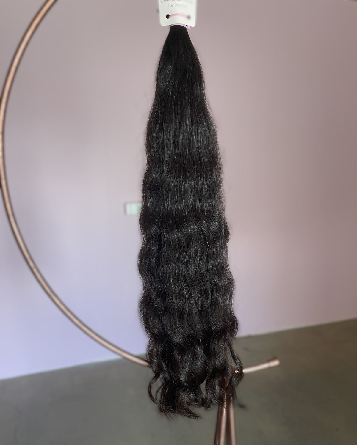 Alexis 25”|156 grams Micro Keratin Bonds