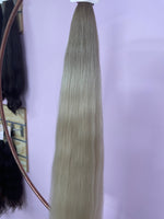 Everly 25"|148 grams Micro Keratin Bonds
