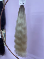 Ella 20"|88 grams Micro Keratin Bonds